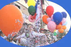 Ballons Karneval Fasching Konfetti Riesenballons